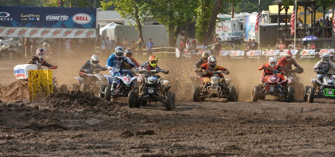 Photo Gallery: Loretta Lynn's Pro