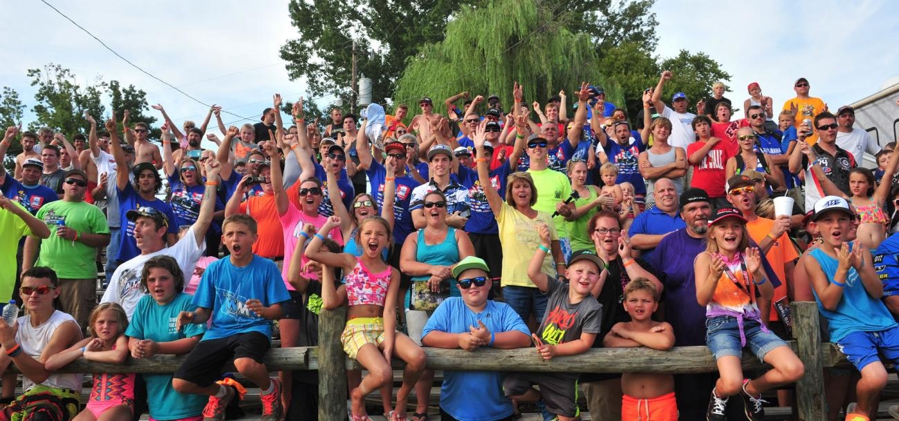 Photo Gallery: Loretta Lynn's Pro