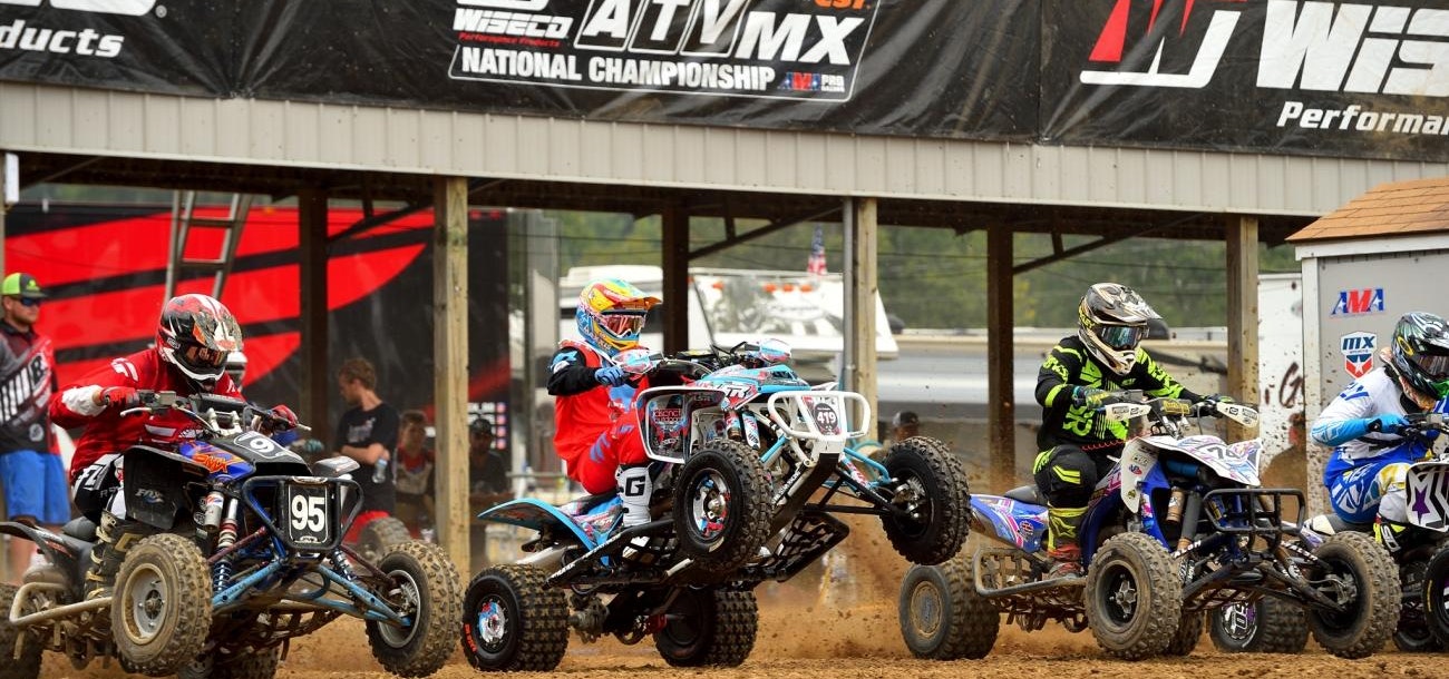 Photo Gallery: Loretta Lynn's Amateur