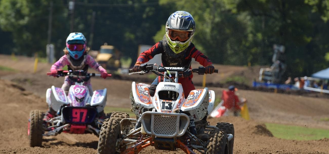 Photo Gallery: Loretta Lynn Youth