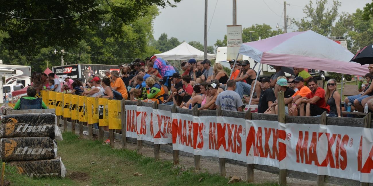 Photo Gallery: Loretta Lynn's Amateur