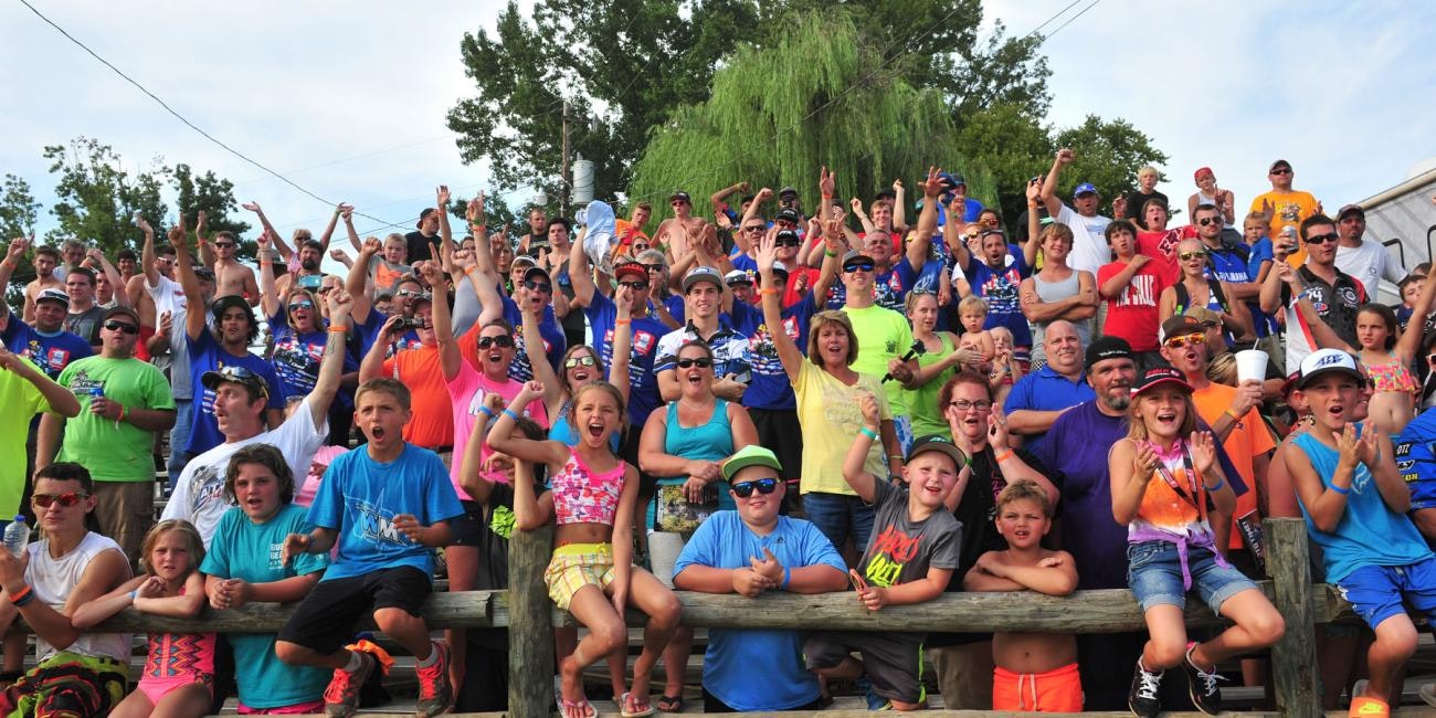 Photo Gallery: Loretta Lynn's Pro