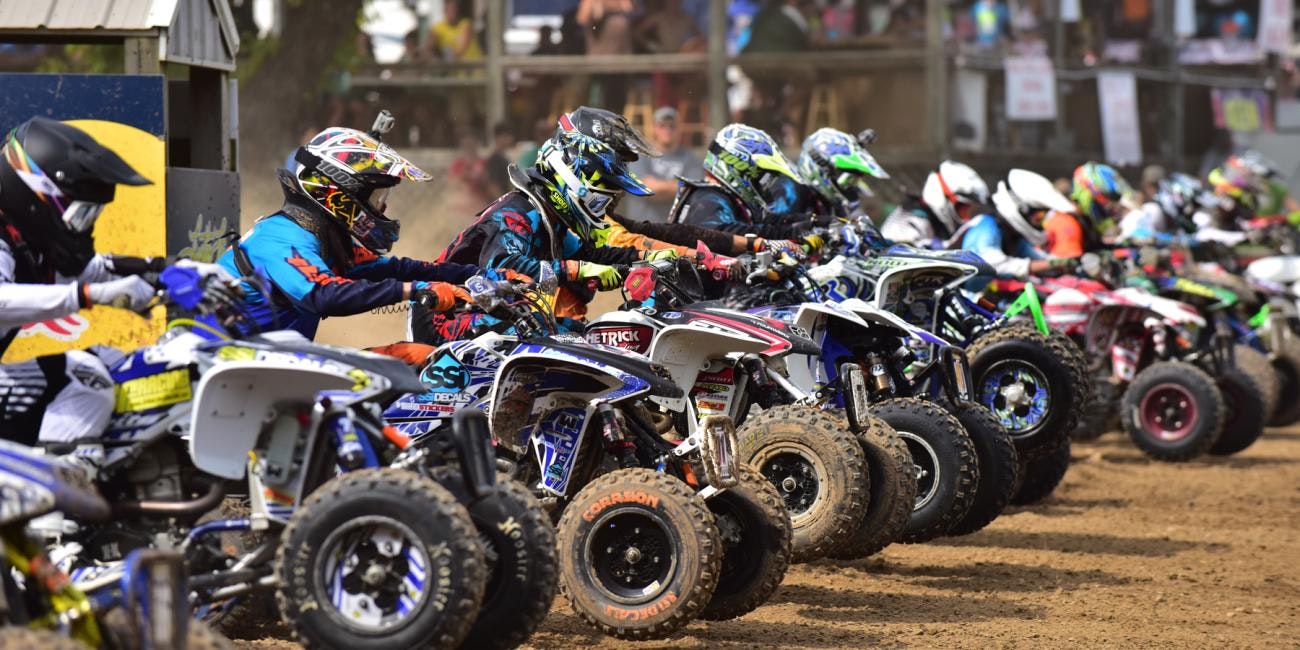 Photo Gallery: Loretta Lynn's Amateur