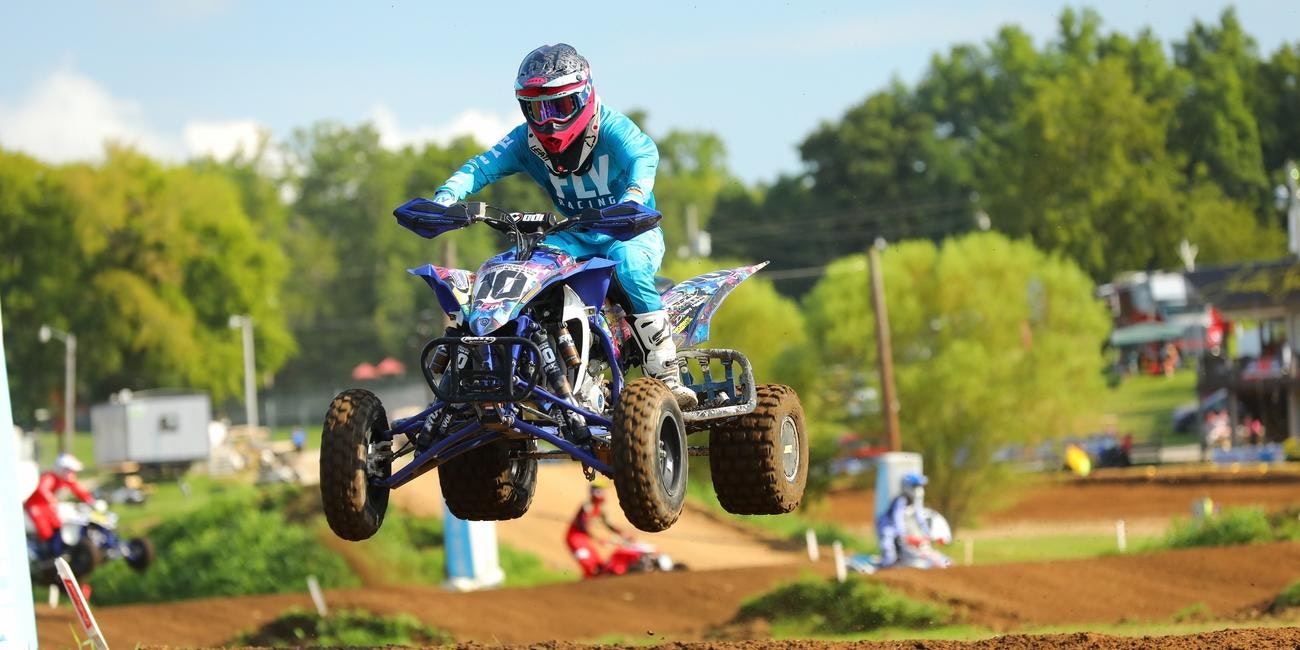 Photo Gallery: Loretta Lynn Amateur