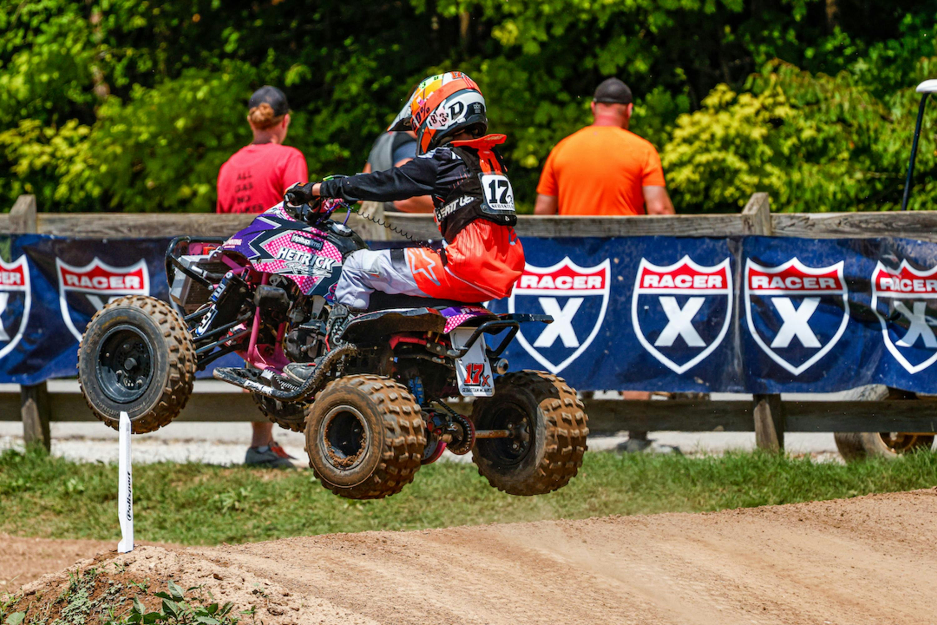 ATVision: Loretta Lynn's Amateur