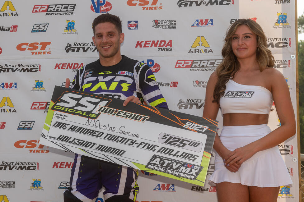 Nicholas Gennusa earned one of the SSi Decals holeshot awards.