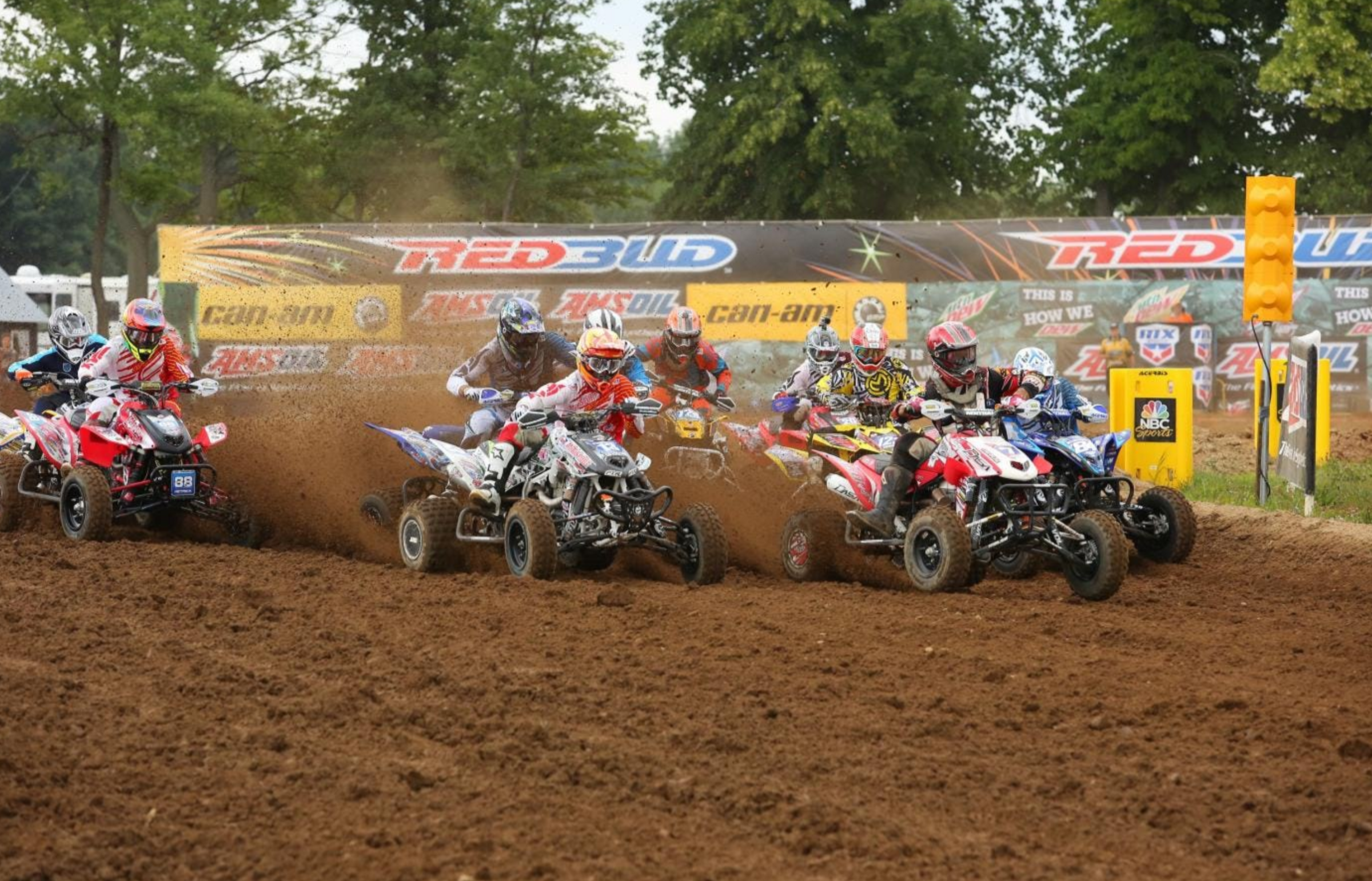 Byrd getting that RedBud Holeshot!